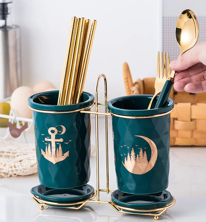 Wall-Mounted Kitchen Utensil Holder